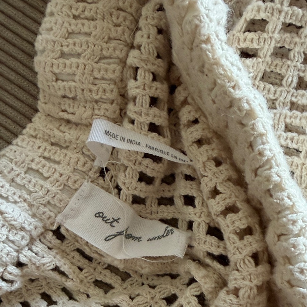 Crochet Patterned Pants - Picture 4 of 5